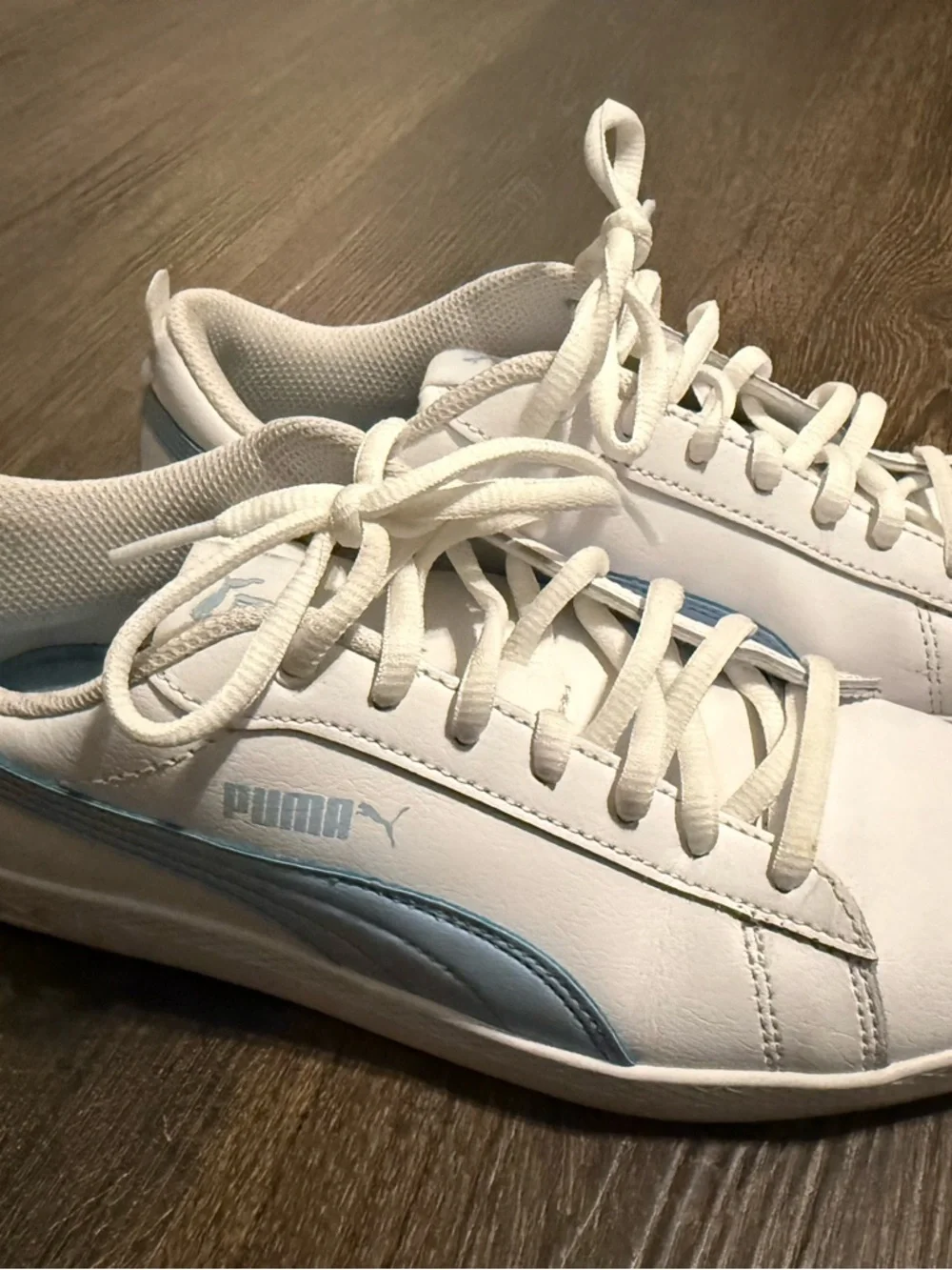 Women’s Puma‎ sneakers Sz 8.5